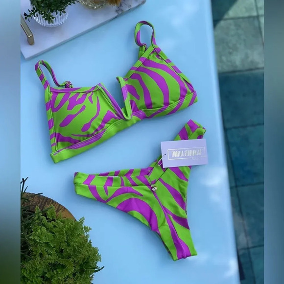 Zebra Print Bikini Set - Picture 1 of 3